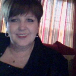 Meet your Posher, Beverly